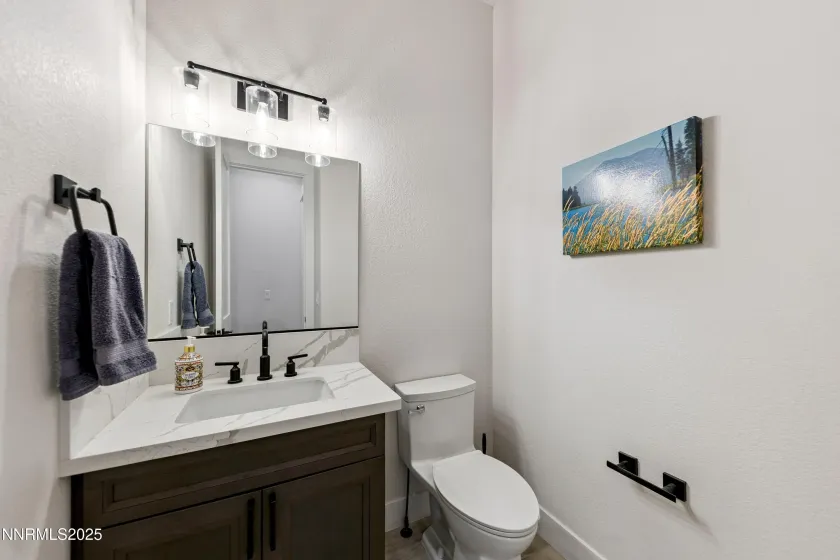 912 Holstein, Gardnerville, Nevada 89460, 4 Bedrooms Bedrooms, ,4 BathroomsBathrooms,Residential,Residential,Holstein,250058432