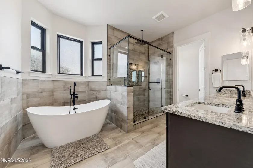 912 Holstein, Gardnerville, Nevada 89460, 4 Bedrooms Bedrooms, ,4 BathroomsBathrooms,Residential,Residential,Holstein,250058432