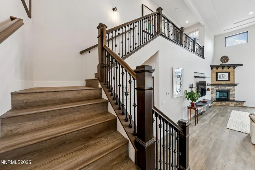 912 Holstein, Gardnerville, Nevada 89460, 4 Bedrooms Bedrooms, ,4 BathroomsBathrooms,Residential,Residential,Holstein,250058432