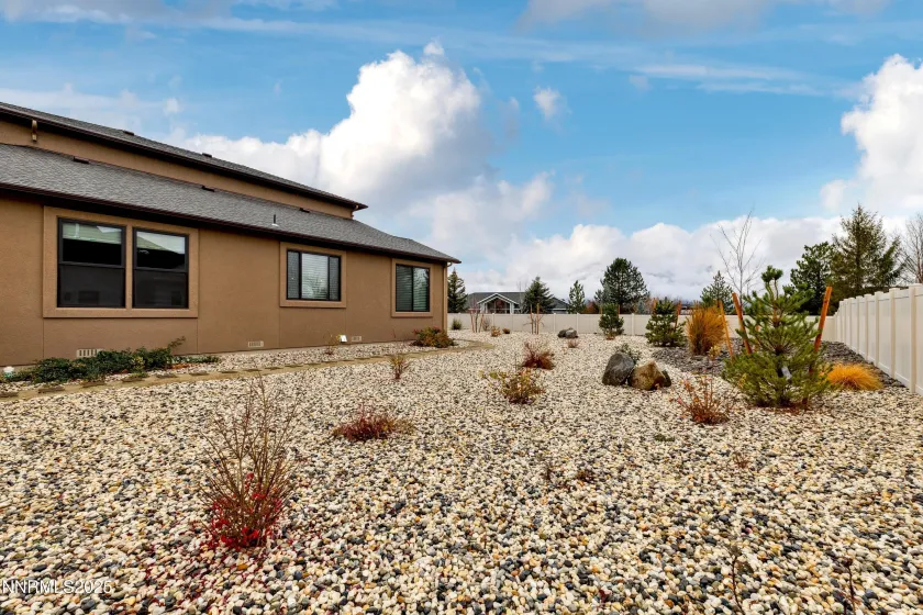 912 Holstein, Gardnerville, Nevada 89460, 4 Bedrooms Bedrooms, ,4 BathroomsBathrooms,Residential,Residential,Holstein,250058432