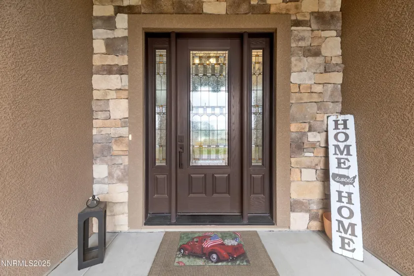 912 Holstein, Gardnerville, Nevada 89460, 4 Bedrooms Bedrooms, ,4 BathroomsBathrooms,Residential,Residential,Holstein,250058432