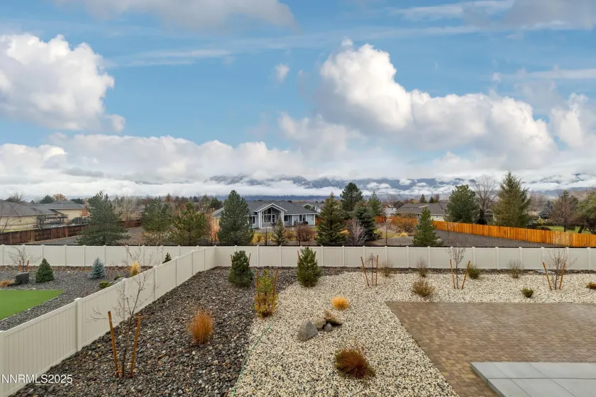 912 Holstein, Gardnerville, Nevada 89460, 4 Bedrooms Bedrooms, ,4 BathroomsBathrooms,Residential,Residential,Holstein,250058432