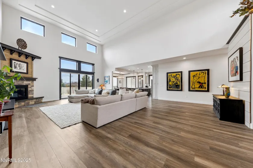 912 Holstein, Gardnerville, Nevada 89460, 4 Bedrooms Bedrooms, ,4 BathroomsBathrooms,Residential,Residential,Holstein,250058432