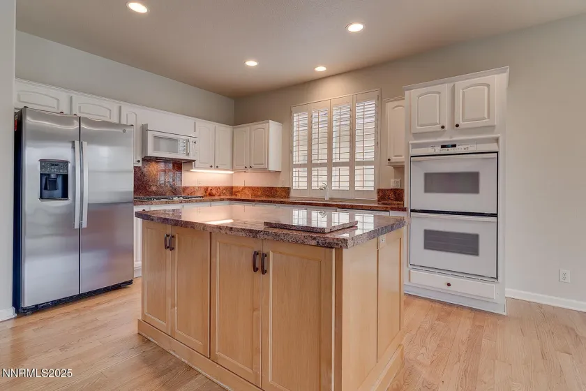 1150 Brookhollow, Reno, Nevada 89519, 2 Bedrooms Bedrooms, ,3 BathroomsBathrooms,Residential,Residential,Brookhollow,250058444