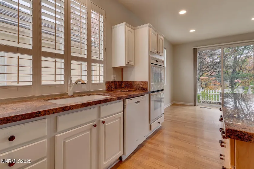 1150 Brookhollow, Reno, Nevada 89519, 2 Bedrooms Bedrooms, ,3 BathroomsBathrooms,Residential,Residential,Brookhollow,250058444