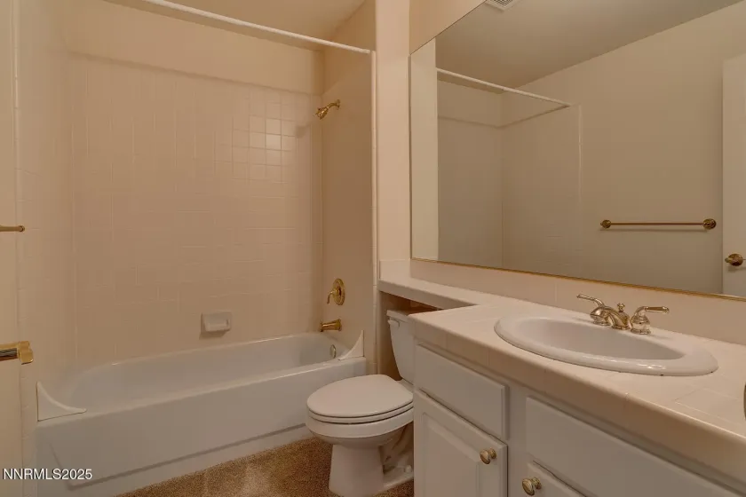 1150 Brookhollow, Reno, Nevada 89519, 2 Bedrooms Bedrooms, ,3 BathroomsBathrooms,Residential,Residential,Brookhollow,250058444