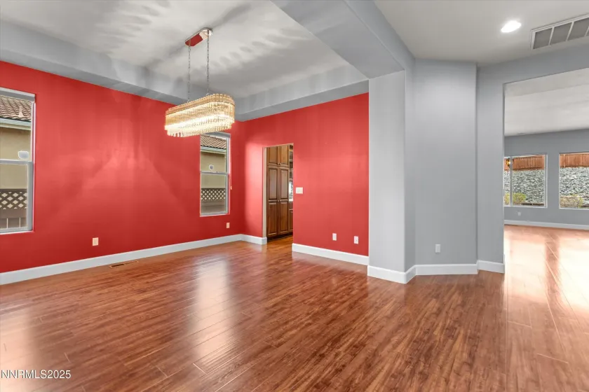 1960 Vicenza, Sparks, Nevada 89434, 3 Bedrooms Bedrooms, ,3 BathroomsBathrooms,Residential,Residential,Vicenza,250058445