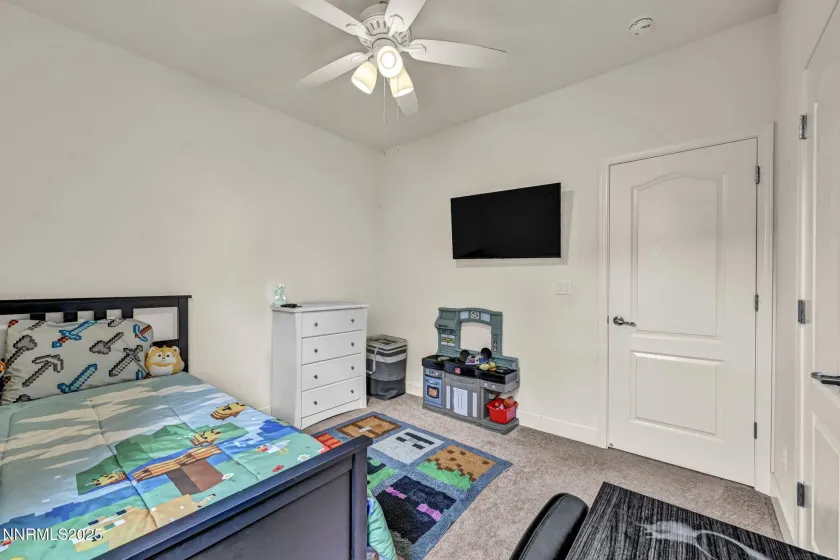 6980 Lusitano, Sparks, Nevada 89436, 4 Bedrooms Bedrooms, ,2 BathroomsBathrooms,Residential,Residential,Lusitano,250058446