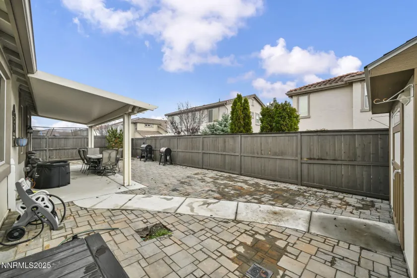 6980 Lusitano, Sparks, Nevada 89436, 4 Bedrooms Bedrooms, ,2 BathroomsBathrooms,Residential,Residential,Lusitano,250058446