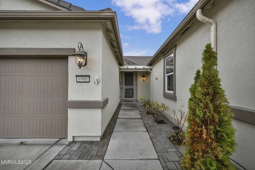 6980 Lusitano, Sparks, Nevada 89436, 4 Bedrooms Bedrooms, ,2 BathroomsBathrooms,Residential,Residential,Lusitano,250058446