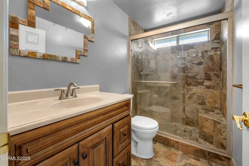 3252 Holman, Sparks, Nevada 89431, 4 Bedrooms Bedrooms, ,3 BathroomsBathrooms,Residential,Residential,Holman,250058451