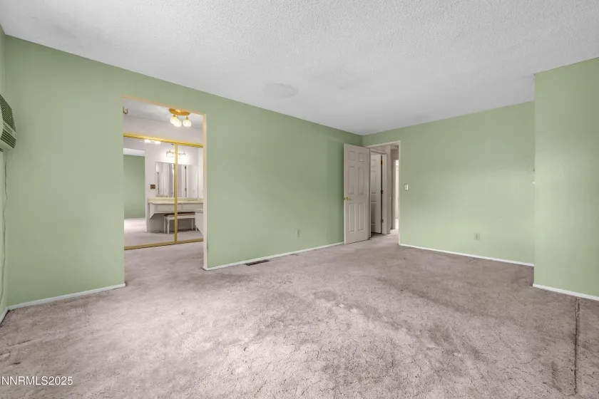 3252 Holman, Sparks, Nevada 89431, 4 Bedrooms Bedrooms, ,3 BathroomsBathrooms,Residential,Residential,Holman,250058451