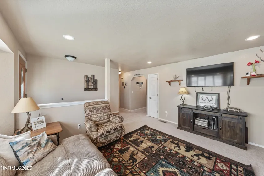 1644 Molly, Carson City, Nevada 89706, 3 Bedrooms Bedrooms, ,2 BathroomsBathrooms,Residential,Residential,Molly,250058453