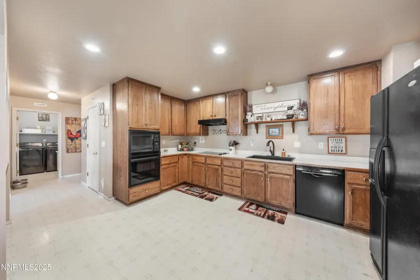 1644 Molly, Carson City, Nevada 89706, 3 Bedrooms Bedrooms, ,2 BathroomsBathrooms,Residential,Residential,Molly,250058453