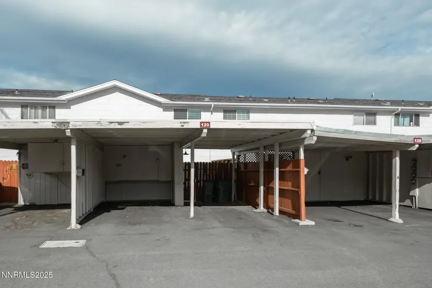 129 Smithridge, Reno, Nevada 89502, 2 Bedrooms Bedrooms, ,2 BathroomsBathrooms,Residential,Residential,Smithridge,250058454