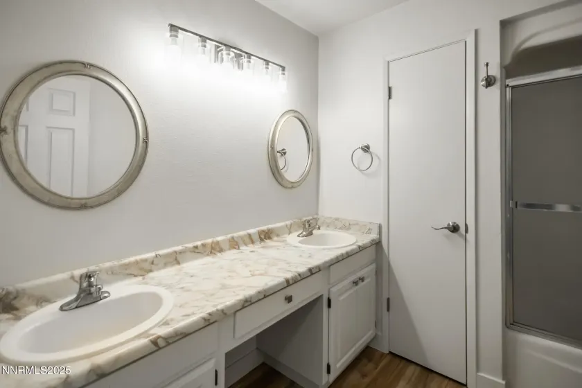 129 Smithridge, Reno, Nevada 89502, 2 Bedrooms Bedrooms, ,2 BathroomsBathrooms,Residential,Residential,Smithridge,250058454