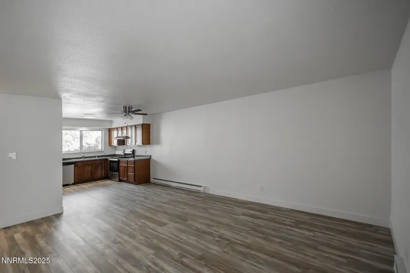 129 Smithridge, Reno, Nevada 89502, 2 Bedrooms Bedrooms, ,2 BathroomsBathrooms,Residential,Residential,Smithridge,250058454