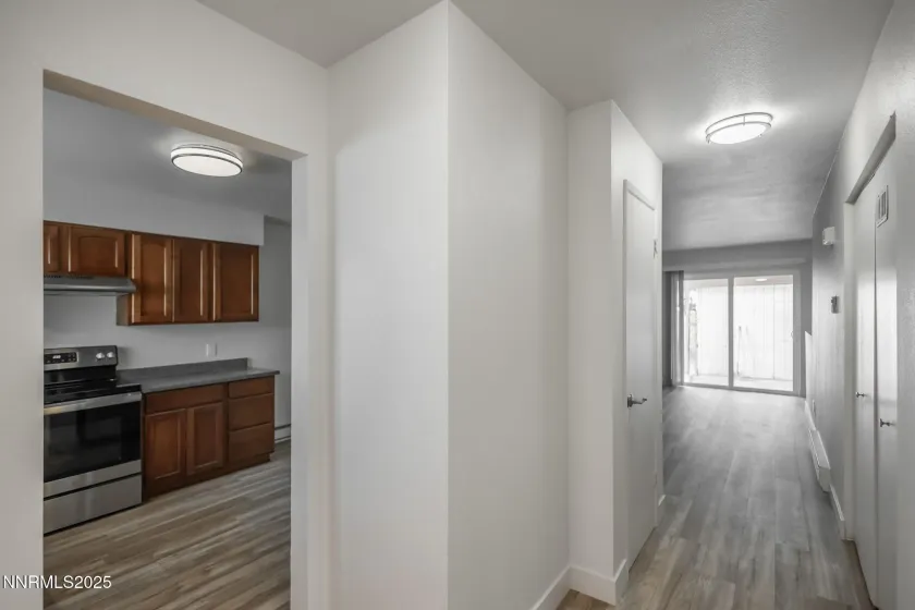 129 Smithridge, Reno, Nevada 89502, 2 Bedrooms Bedrooms, ,2 BathroomsBathrooms,Residential,Residential,Smithridge,250058454