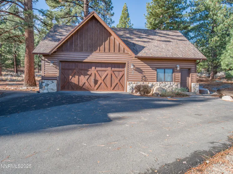 120 Five Creek, Gardnerville, Nevada 89460, 4 Bedrooms Bedrooms, ,6 BathroomsBathrooms,Residential,Residential,Five Creek,250058455