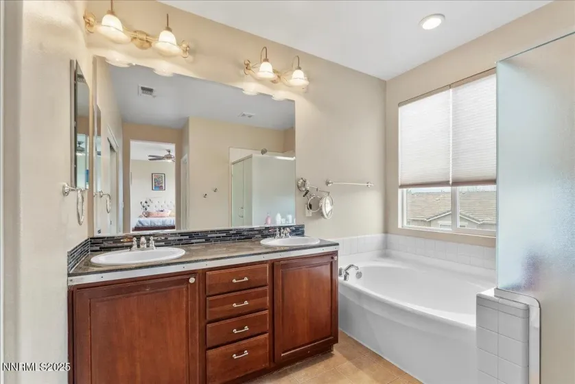 10755 Copper Lake, Reno, Nevada 89521, 5 Bedrooms Bedrooms, ,3 BathroomsBathrooms,Residential,Residential,Copper Lake,250058456