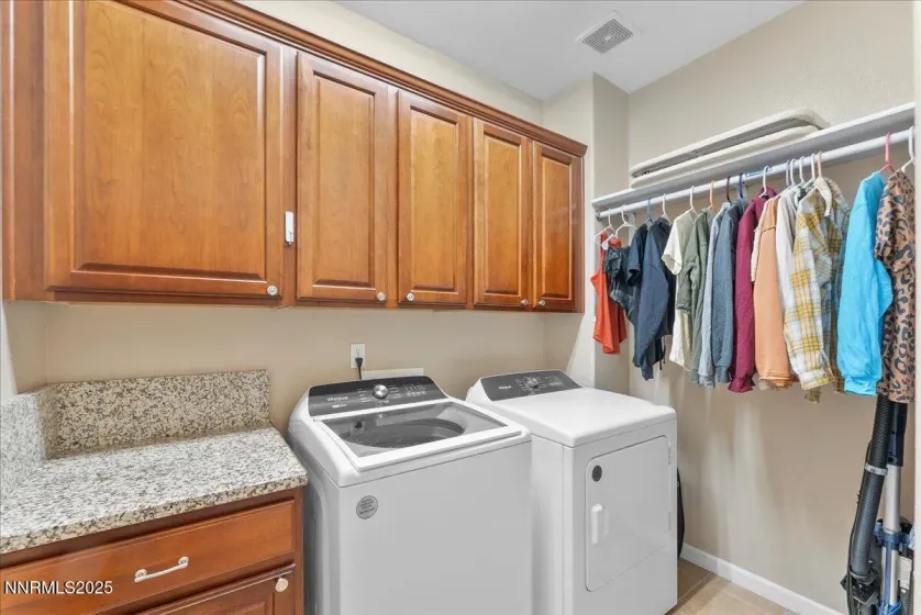 10755 Copper Lake, Reno, Nevada 89521, 5 Bedrooms Bedrooms, ,3 BathroomsBathrooms,Residential,Residential,Copper Lake,250058456