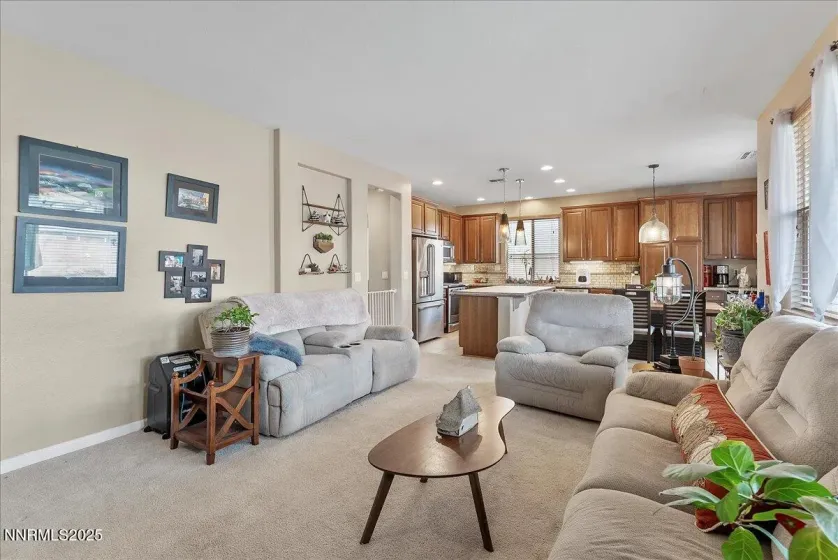 10755 Copper Lake, Reno, Nevada 89521, 5 Bedrooms Bedrooms, ,3 BathroomsBathrooms,Residential,Residential,Copper Lake,250058456