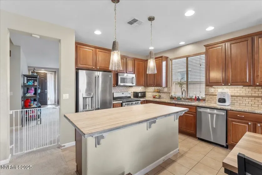 10755 Copper Lake, Reno, Nevada 89521, 5 Bedrooms Bedrooms, ,3 BathroomsBathrooms,Residential,Residential,Copper Lake,250058456