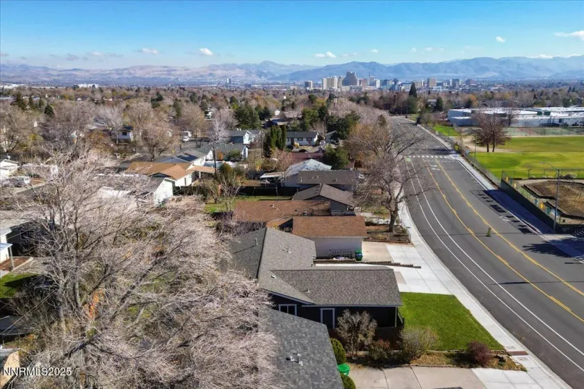 2801 Kings Row, Reno, Nevada 89503, 3 Bedrooms Bedrooms, ,2 BathroomsBathrooms,Residential,Residential,Kings Row,250058461