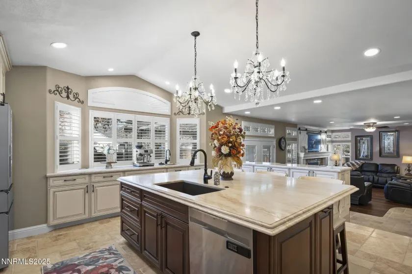 1005 Amico, Sparks, Nevada 89434, 5 Bedrooms Bedrooms, ,3 BathroomsBathrooms,Residential,Residential,Amico,250058462