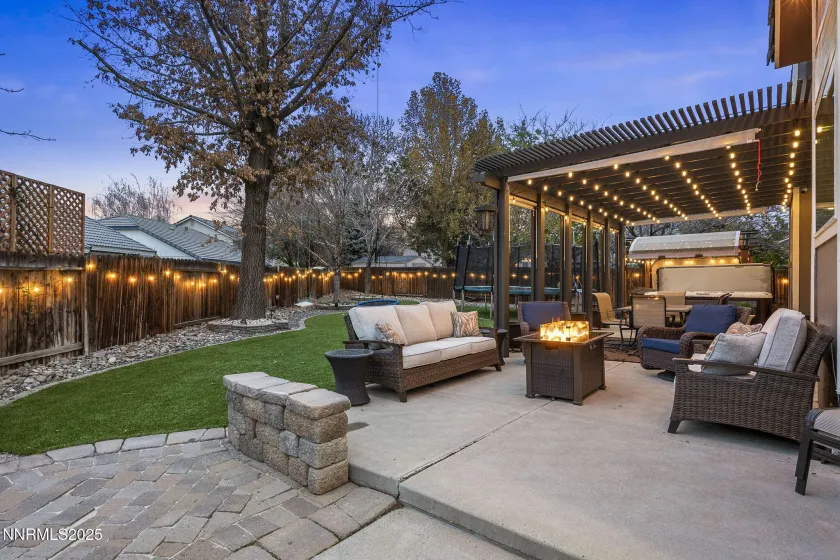 1005 Amico, Sparks, Nevada 89434, 5 Bedrooms Bedrooms, ,3 BathroomsBathrooms,Residential,Residential,Amico,250058462