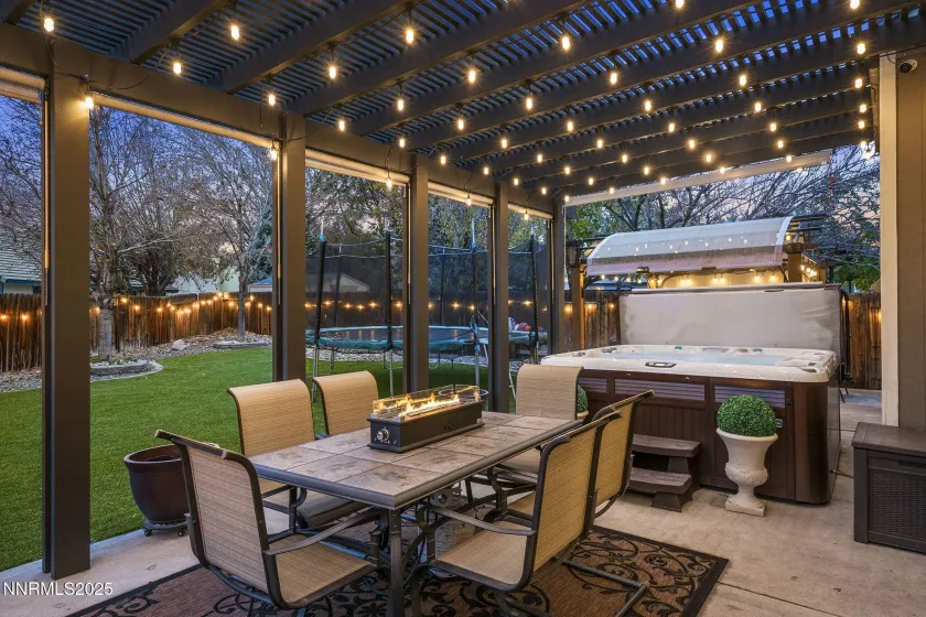 1005 Amico, Sparks, Nevada 89434, 5 Bedrooms Bedrooms, ,3 BathroomsBathrooms,Residential,Residential,Amico,250058462