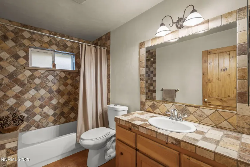 1610 Combination, Reno, Nevada 89521, 3 Bedrooms Bedrooms, ,4 BathroomsBathrooms,Residential,Residential,Combination,250058465