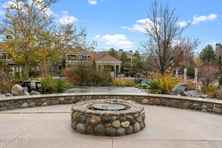 9900 Wilbur May, Reno, Nevada 89521, 3 Bedrooms Bedrooms, ,2 BathroomsBathrooms,Residential,Residential,Wilbur May,250058468