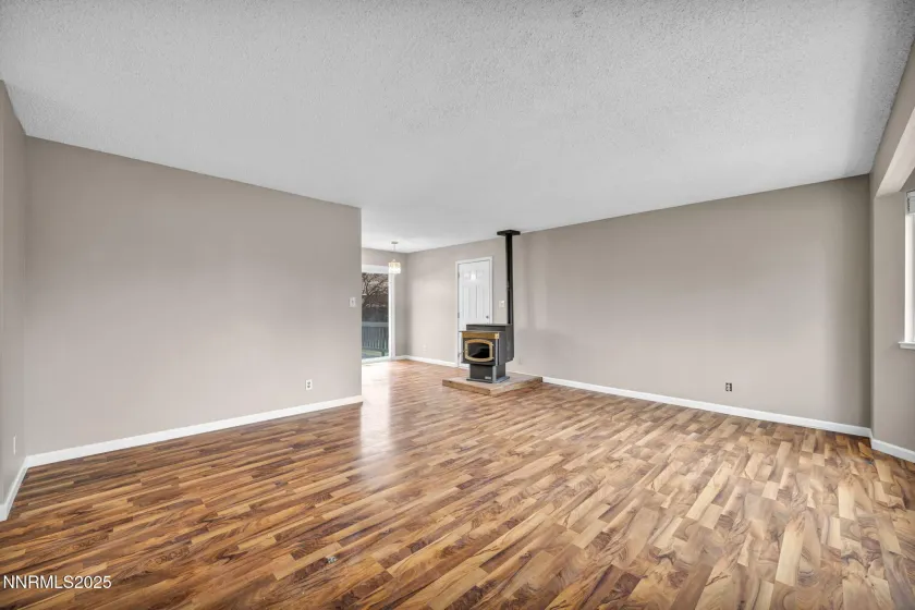 3840 Shearwater, Reno, Nevada 89508, 3 Bedrooms Bedrooms, ,2 BathroomsBathrooms,Residential,Residential,Shearwater,250058469