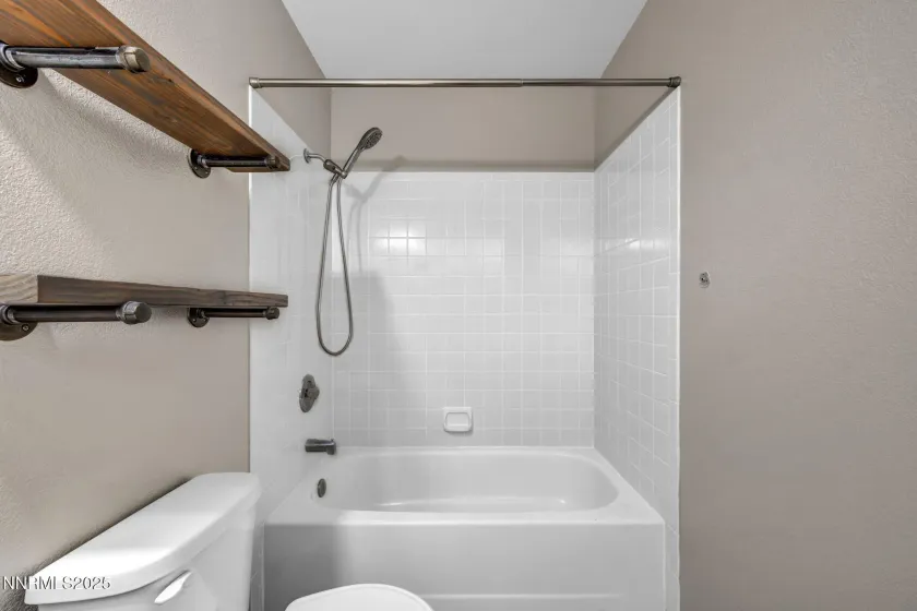 3840 Shearwater, Reno, Nevada 89508, 3 Bedrooms Bedrooms, ,2 BathroomsBathrooms,Residential,Residential,Shearwater,250058469