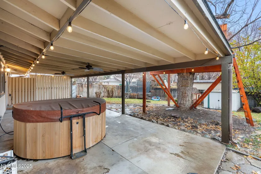 1316 Washington, Carson City, Nevada 89703, 3 Bedrooms Bedrooms, ,2 BathroomsBathrooms,Residential,Residential,Washington,250058472