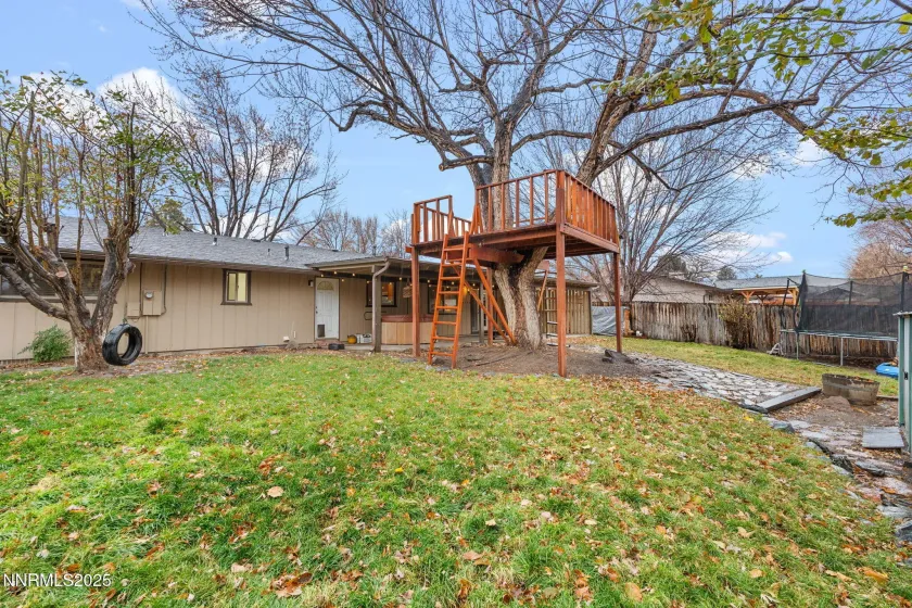 1316 Washington, Carson City, Nevada 89703, 3 Bedrooms Bedrooms, ,2 BathroomsBathrooms,Residential,Residential,Washington,250058472