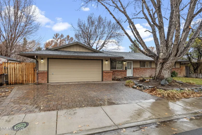 1316 Washington, Carson City, Nevada 89703, 3 Bedrooms Bedrooms, ,2 BathroomsBathrooms,Residential,Residential,Washington,250058472