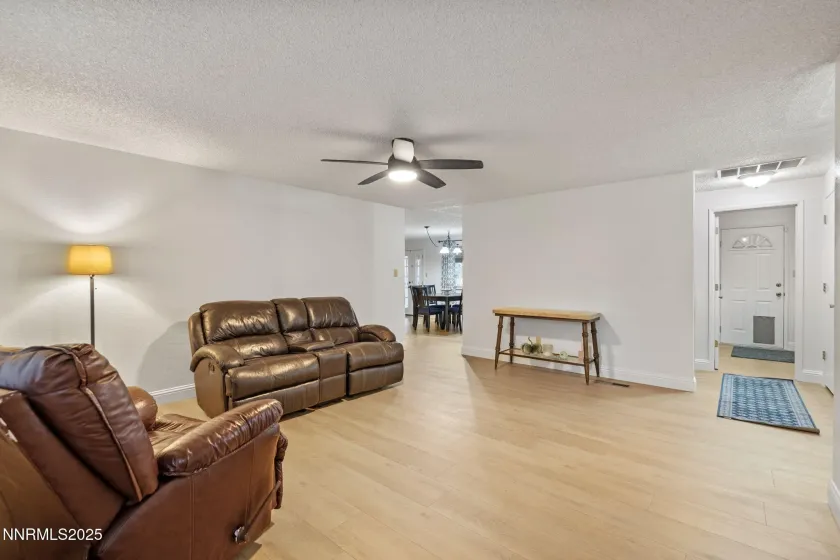 1316 Washington, Carson City, Nevada 89703, 3 Bedrooms Bedrooms, ,2 BathroomsBathrooms,Residential,Residential,Washington,250058472