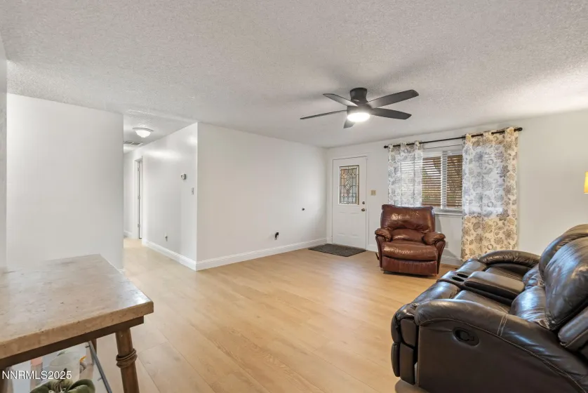 1316 Washington, Carson City, Nevada 89703, 3 Bedrooms Bedrooms, ,2 BathroomsBathrooms,Residential,Residential,Washington,250058472