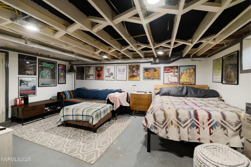 948 Washington, Reno, Nevada 89503, 2 Bedrooms Bedrooms, ,1 BathroomBathrooms,Residential,Residential,Washington,250058473