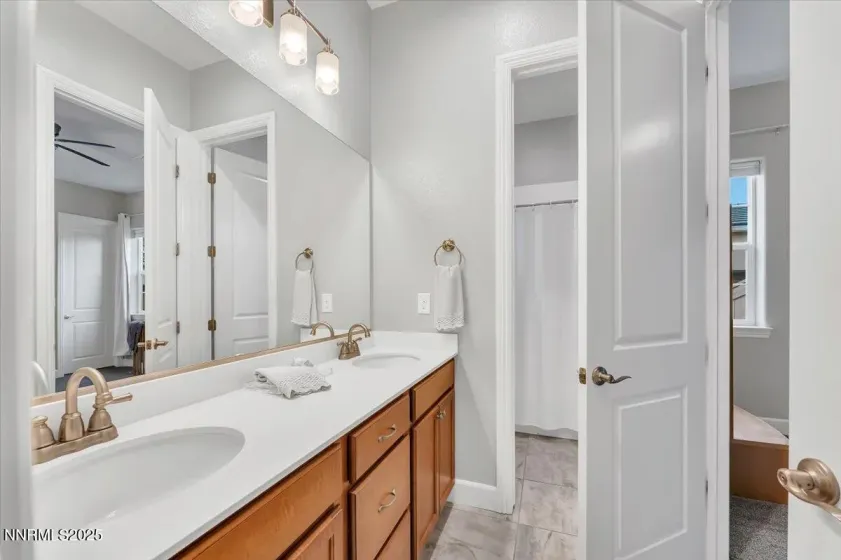 9920 Burmese, Reno, Nevada 89521, 4 Bedrooms Bedrooms, ,3 BathroomsBathrooms,Residential,Residential,Burmese,250058474