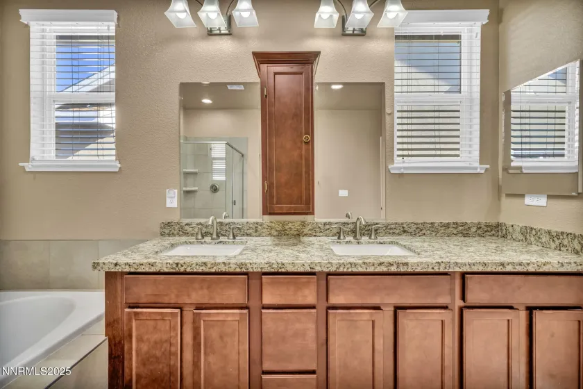 1211 Cottage, Gardnerville, Nevada 89460, 3 Bedrooms Bedrooms, ,2 BathroomsBathrooms,Residential,Residential,Cottage,250058479