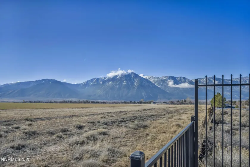 1211 Cottage, Gardnerville, Nevada 89460, 3 Bedrooms Bedrooms, ,2 BathroomsBathrooms,Residential,Residential,Cottage,250058479