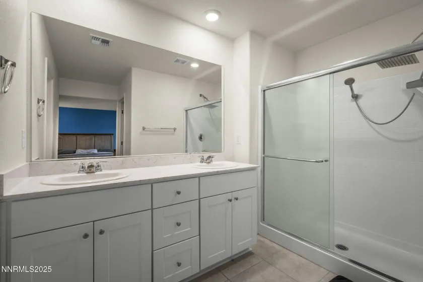 8961 Buffalo Grv, Reno, Nevada 89506, 3 Bedrooms Bedrooms, ,3 BathroomsBathrooms,Residential,Residential,Buffalo Grv,250058478