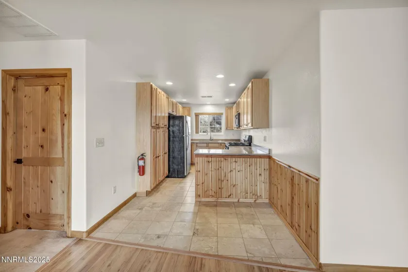 879 Eastside, Coleville, California 96107, 2 Bedrooms Bedrooms, ,1 BathroomBathrooms,Residential,Residential,Eastside,250058482