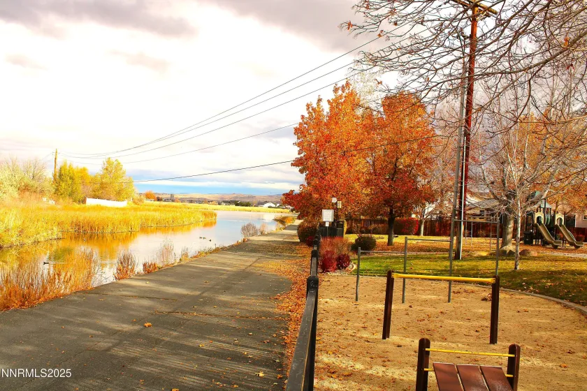 3059 Creekwood, Reno, Nevada 89502, 4 Bedrooms Bedrooms, ,2 BathroomsBathrooms,Residential,Residential,Creekwood,250058487