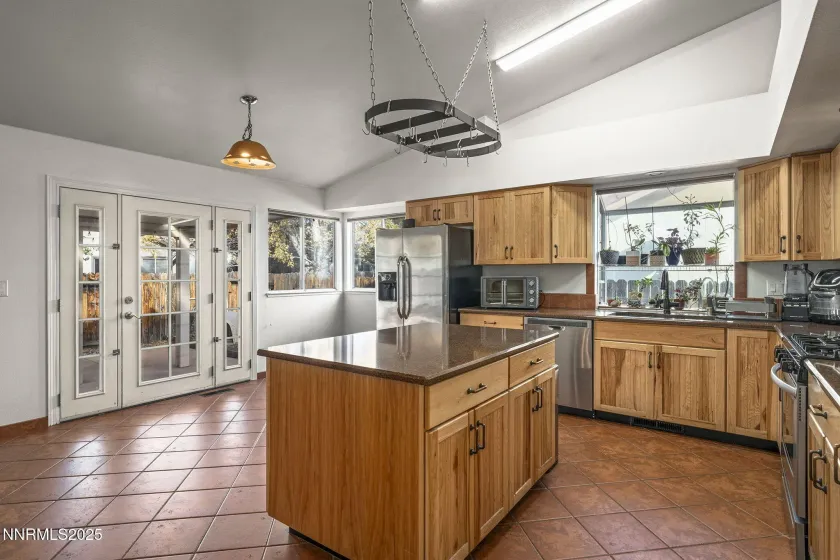 3059 Creekwood, Reno, Nevada 89502, 4 Bedrooms Bedrooms, ,2 BathroomsBathrooms,Residential,Residential,Creekwood,250058487