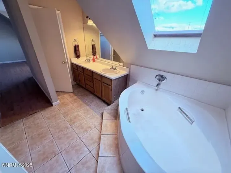 35 Date Palm, Sparks, Nevada 89441, 3 Bedrooms Bedrooms, ,2 BathroomsBathrooms,Residential,Residential,Date Palm,250058488