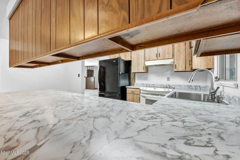 1001 Sonoma, Carson City, Nevada 89701, 4 Bedrooms Bedrooms, ,2 BathroomsBathrooms,Residential,Residential,Sonoma,250052825